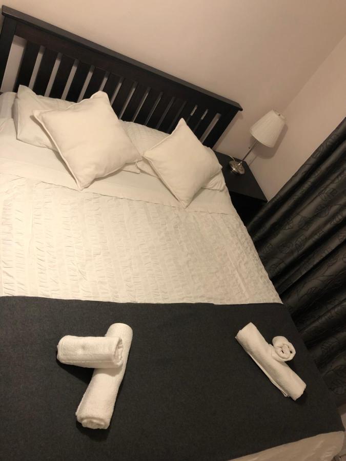 Lovely One Bed Apartment To Rent London Eksteriør bilde