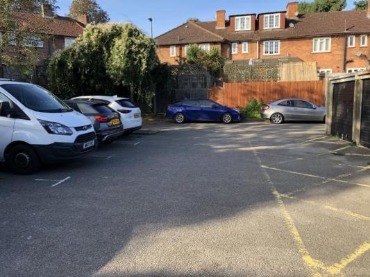 Lovely One Bed Apartment To Rent London Eksteriør bilde